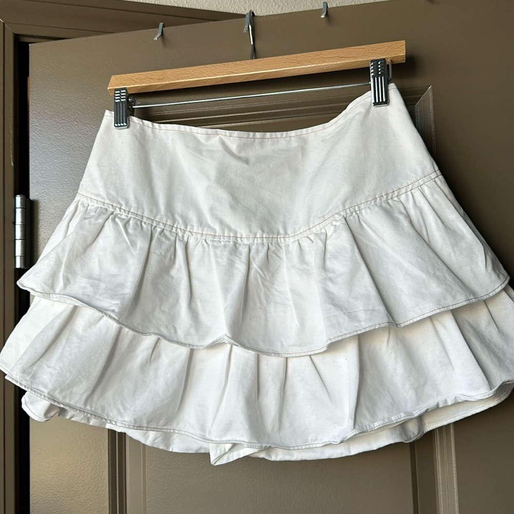 Day + Moon white ruffled mini skirt